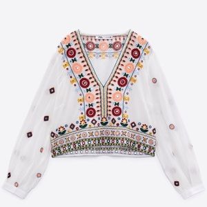 Zara top never worn